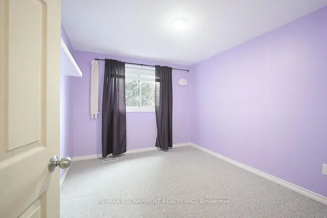 Additional property image - 105 Lilacside Dr