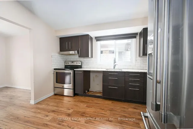 Additional property image - 105 Lilacside Dr
