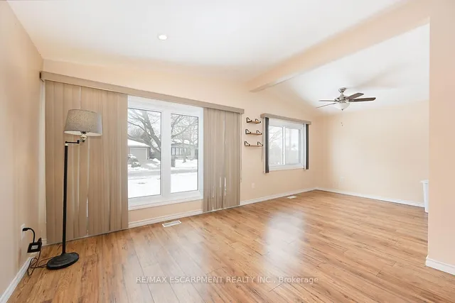 Additional property image - 105 Lilacside Dr