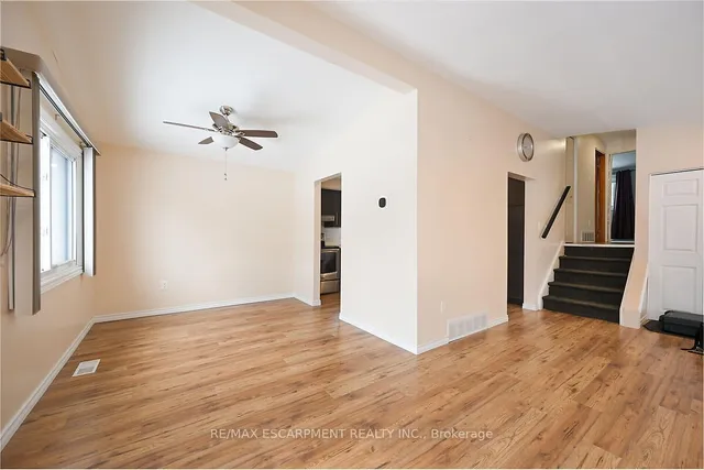 Additional property image - 105 Lilacside Dr