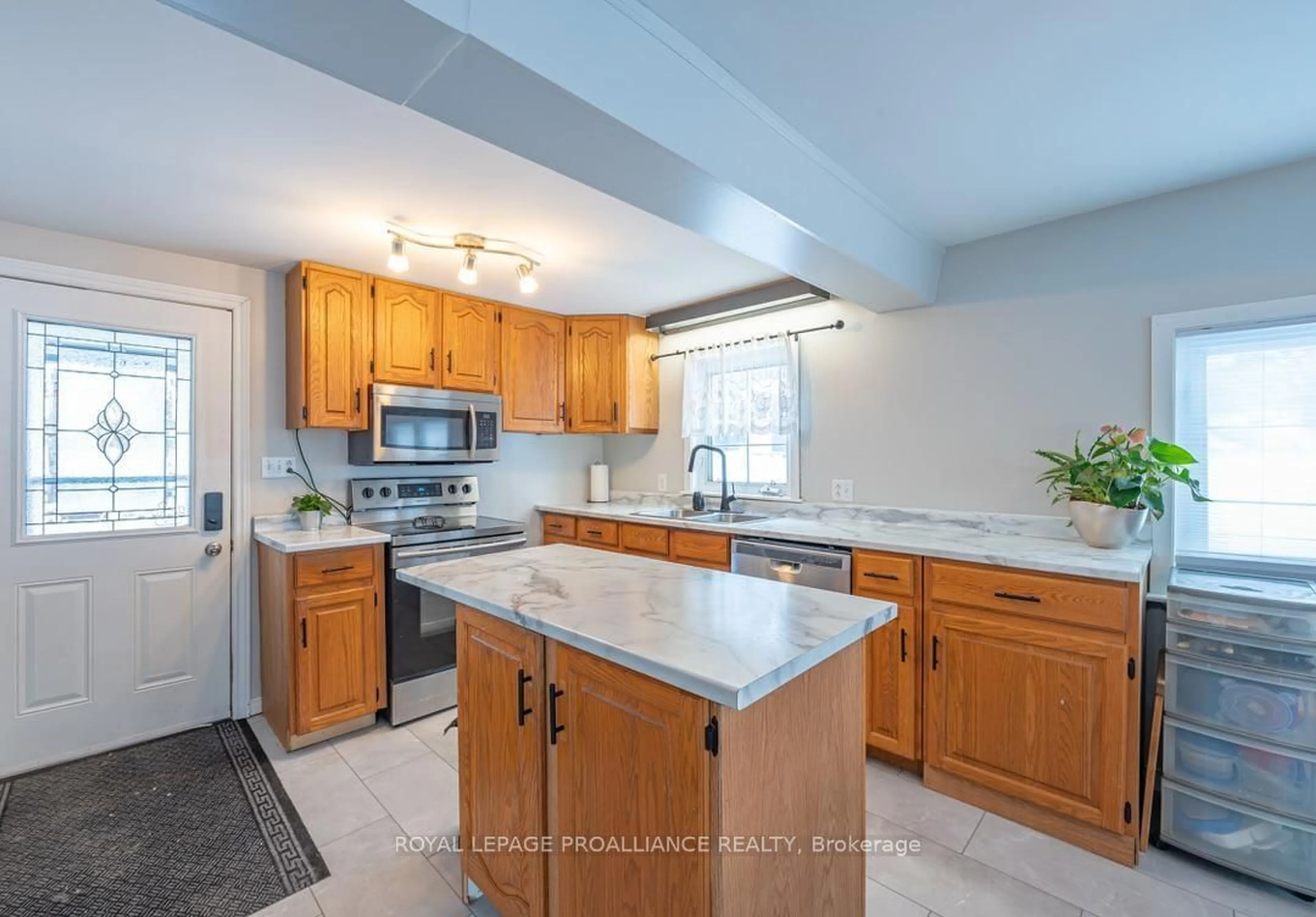 Open concept kitchen, ceramic/tile floor for 26 James St, Prince Edward County Ontario K0K 1W0