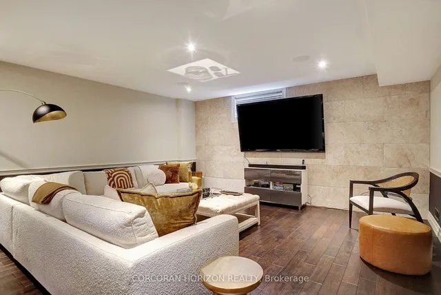 Additional property image - 929 Riverstone Crt