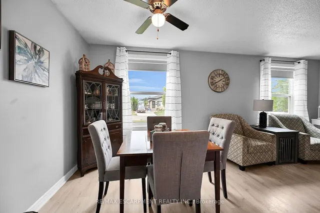 Additional property image - 30 Hopewell Cres