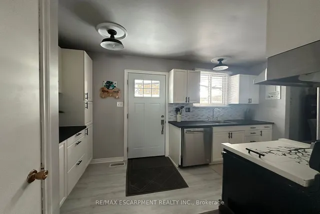 Additional property image - 30 Hopewell Cres