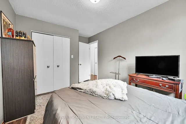 Additional property image - 30 Hopewell Cres