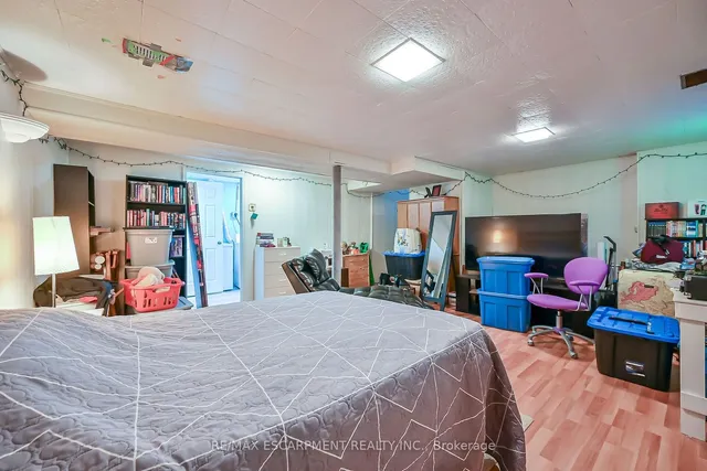 Additional property image - 30 Hopewell Cres