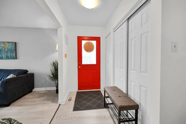 Additional property image - 30 Hopewell Cres