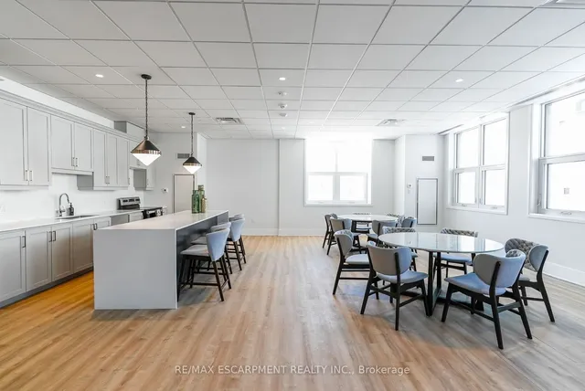 Additional property image - 1936 Rymal Rd Unit 510