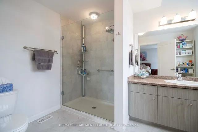 Additional property image - 16 Harley Lane