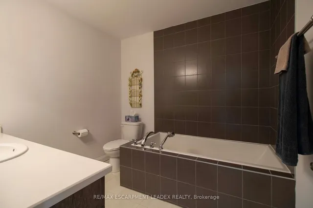 Additional property image - 16 Harley Lane