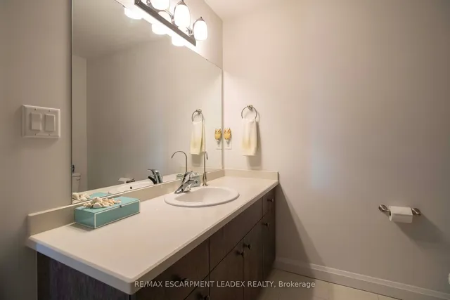 Additional property image - 16 Harley Lane