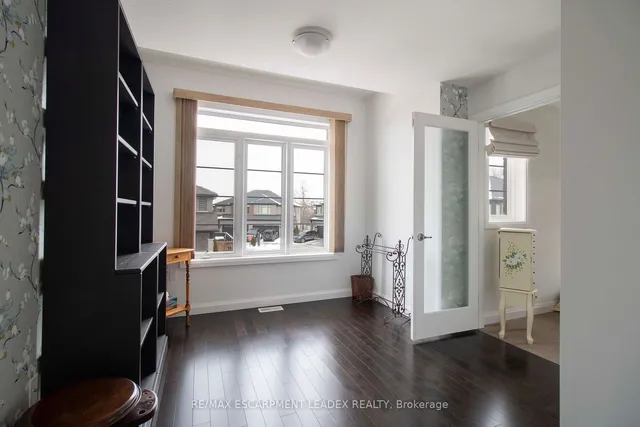 Additional property image - 16 Harley Lane