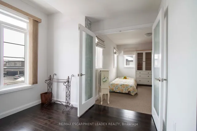 Additional property image - 16 Harley Lane