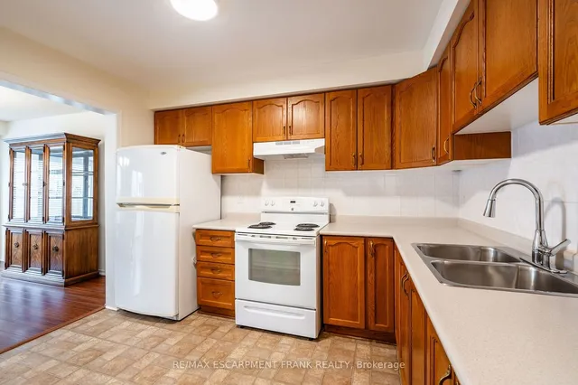 Additional property image - 1310 Upper Wentworth St Unit 7
