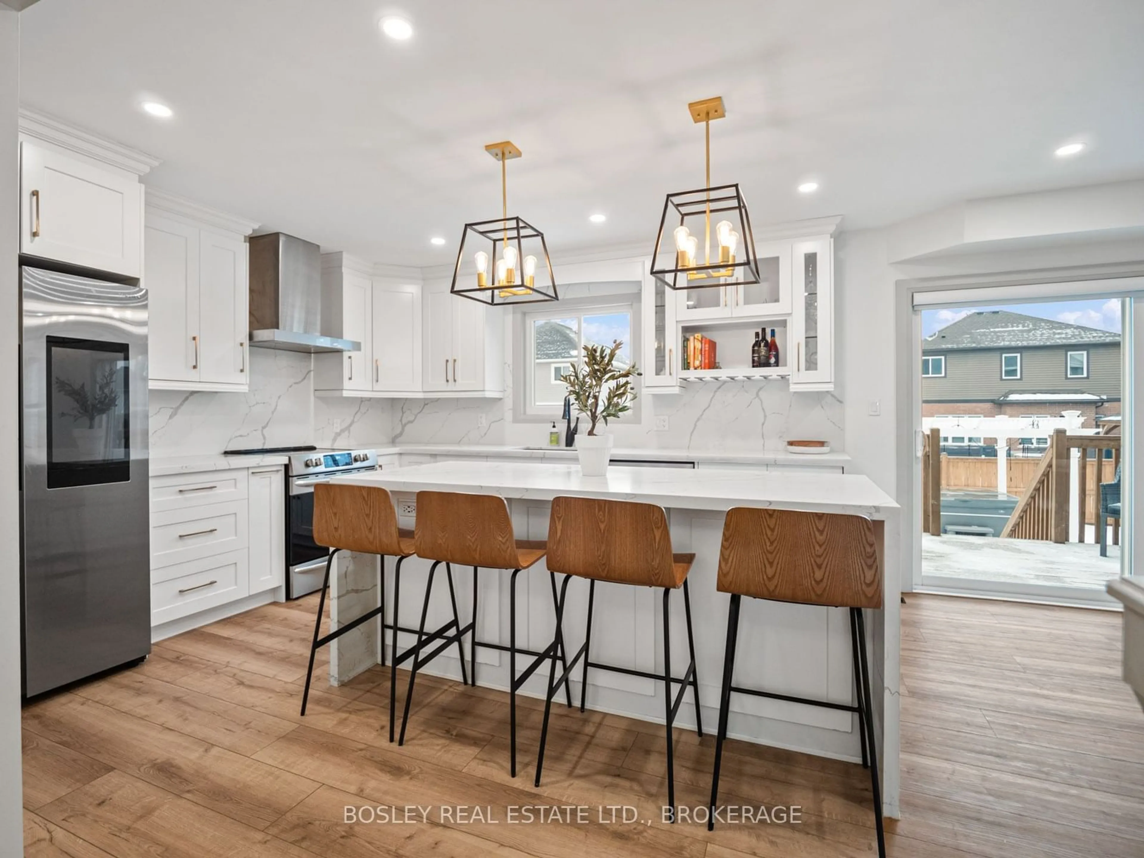 Open concept kitchen, unknown for 73 Bergenstein Cres, Pelham Ontario L0S 1E6