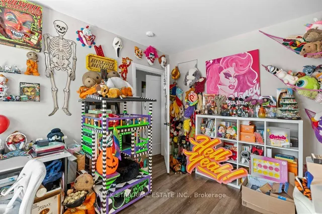 Additional property image - 20 Holton Ave