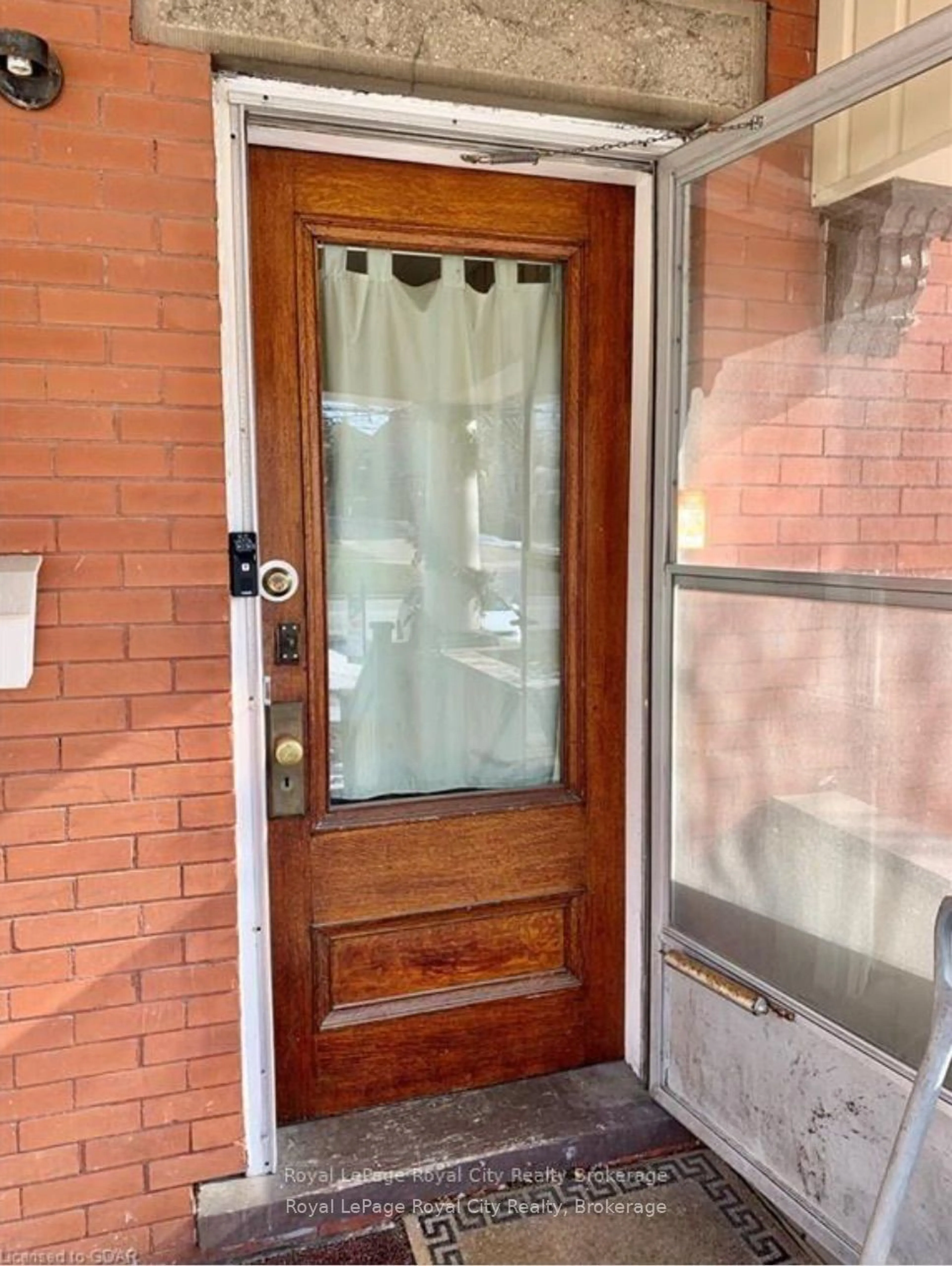 Indoor entryway for 52 Waterloo Ave, Guelph Ontario N1H 3H5