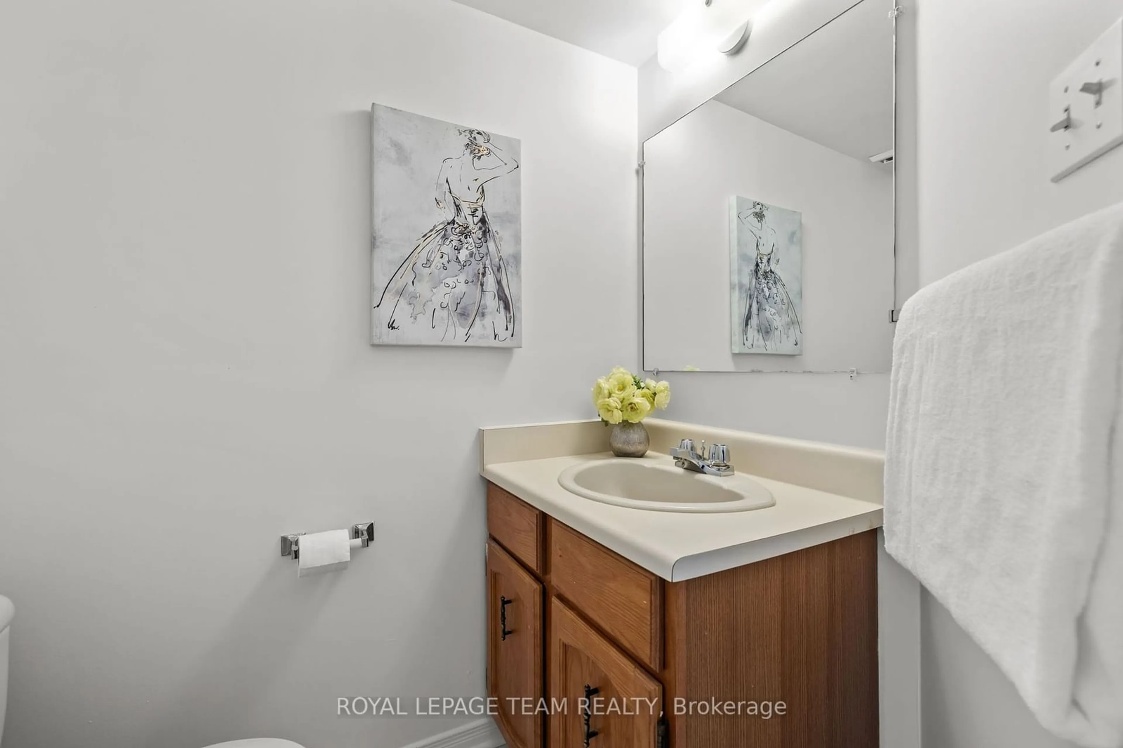 Standard bathroom, ceramic/tile floor for 1412 Forge St #20, Blossom Park - Airport and Area Ontario K1T 2T9