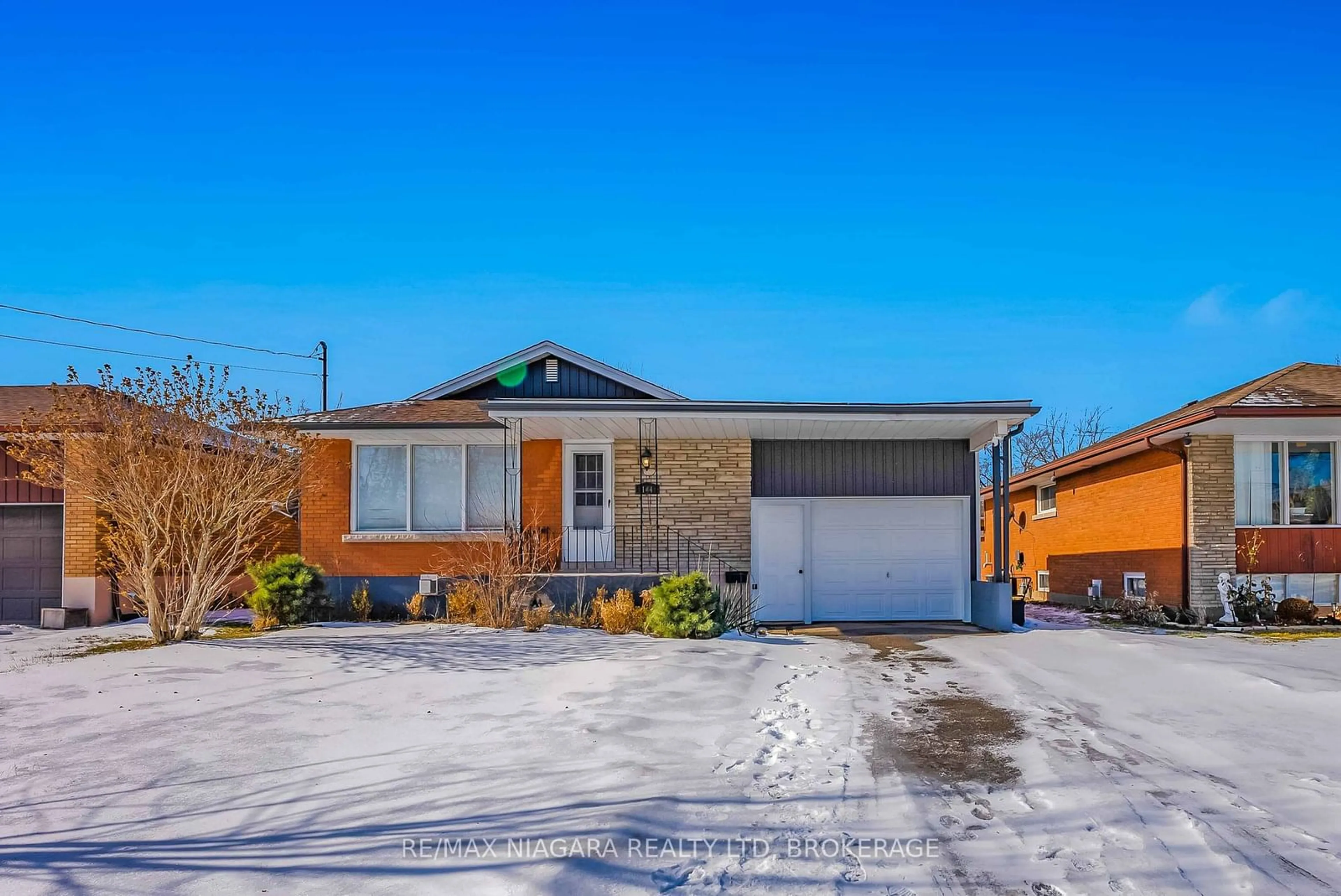 Home with brick exterior material, street for 144 ELM St, Port Colborne Ontario L3K 4N4