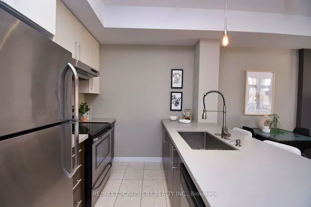 Additional property image - 90 Charlton Ave Unit 210