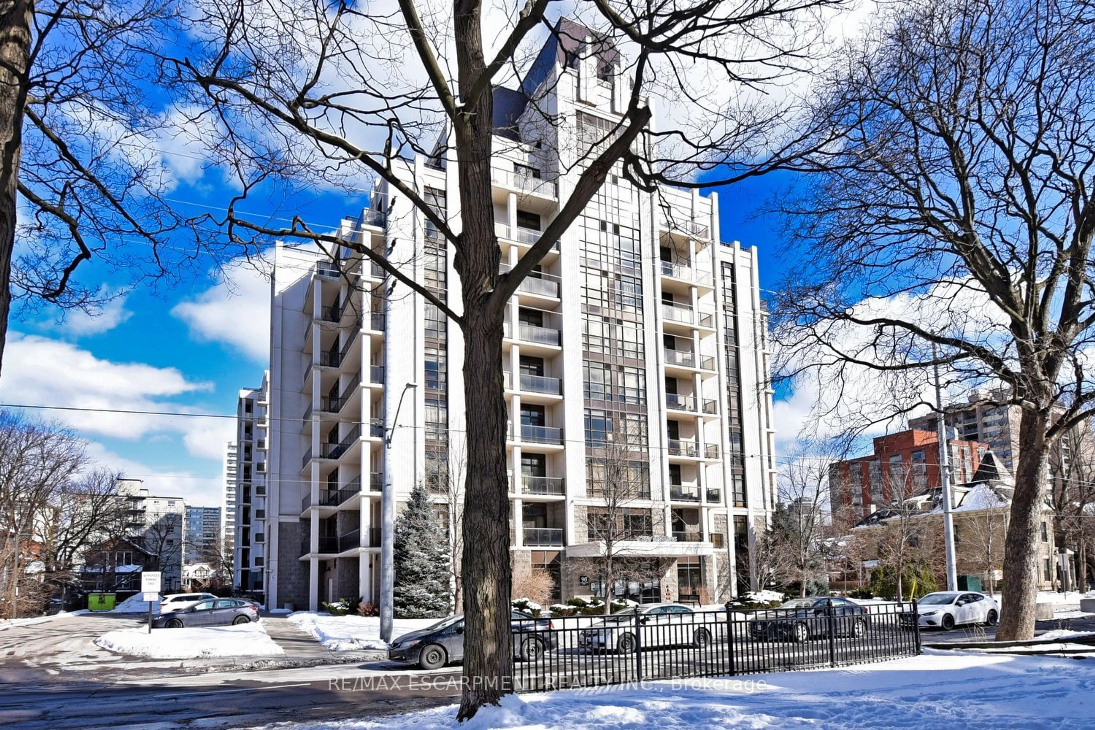 Unknown for 90 Charlton Ave #210, Hamilton Ontario L8P 0B4