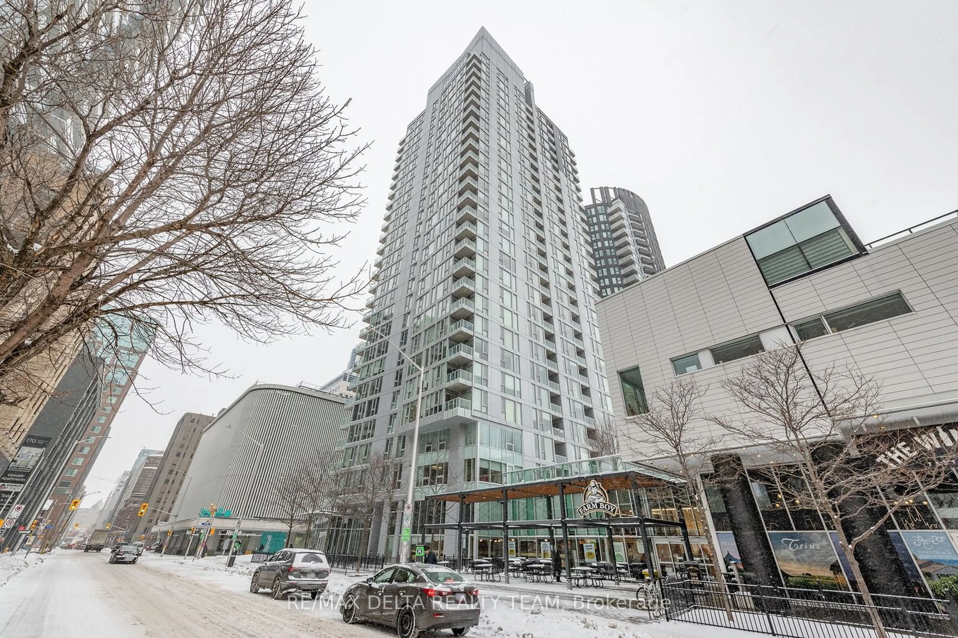 Unknown for 179 METCALFE St #304, Ottawa Centre Ontario K2P 0W1