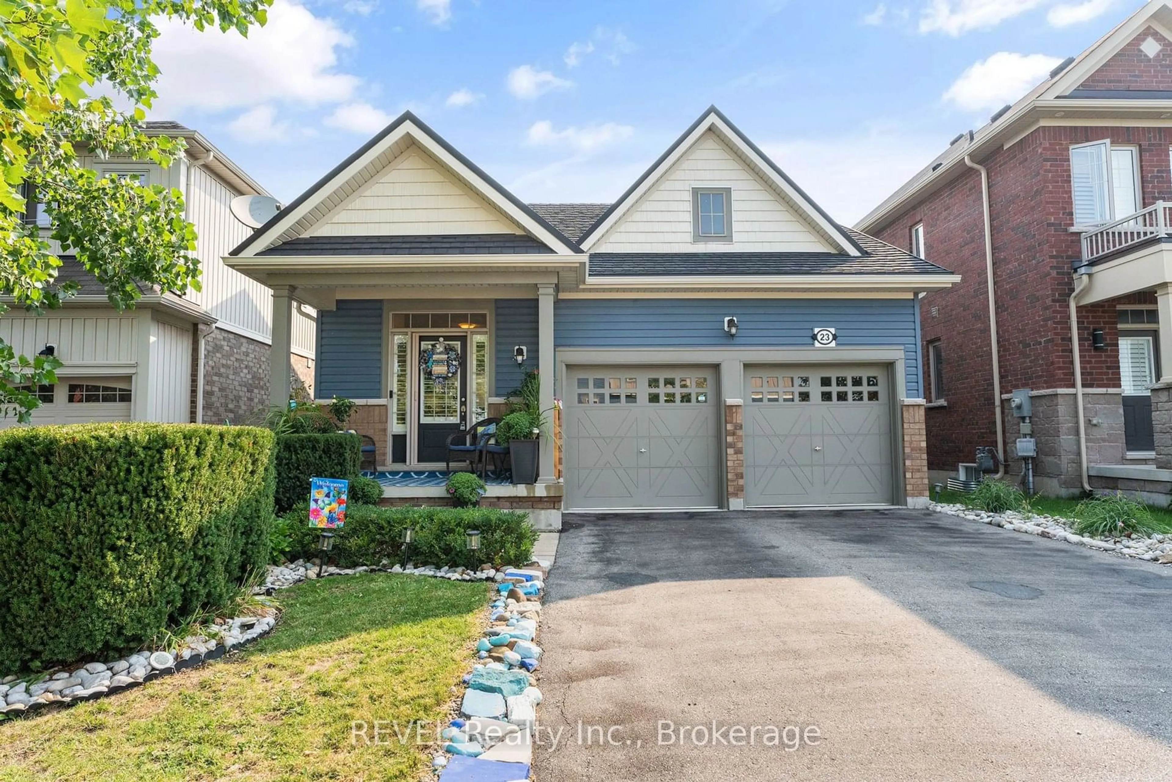 Home with brick exterior material, street for 23 Cannery Dr, Niagara-on-the-Lake Ontario L0S 1J1