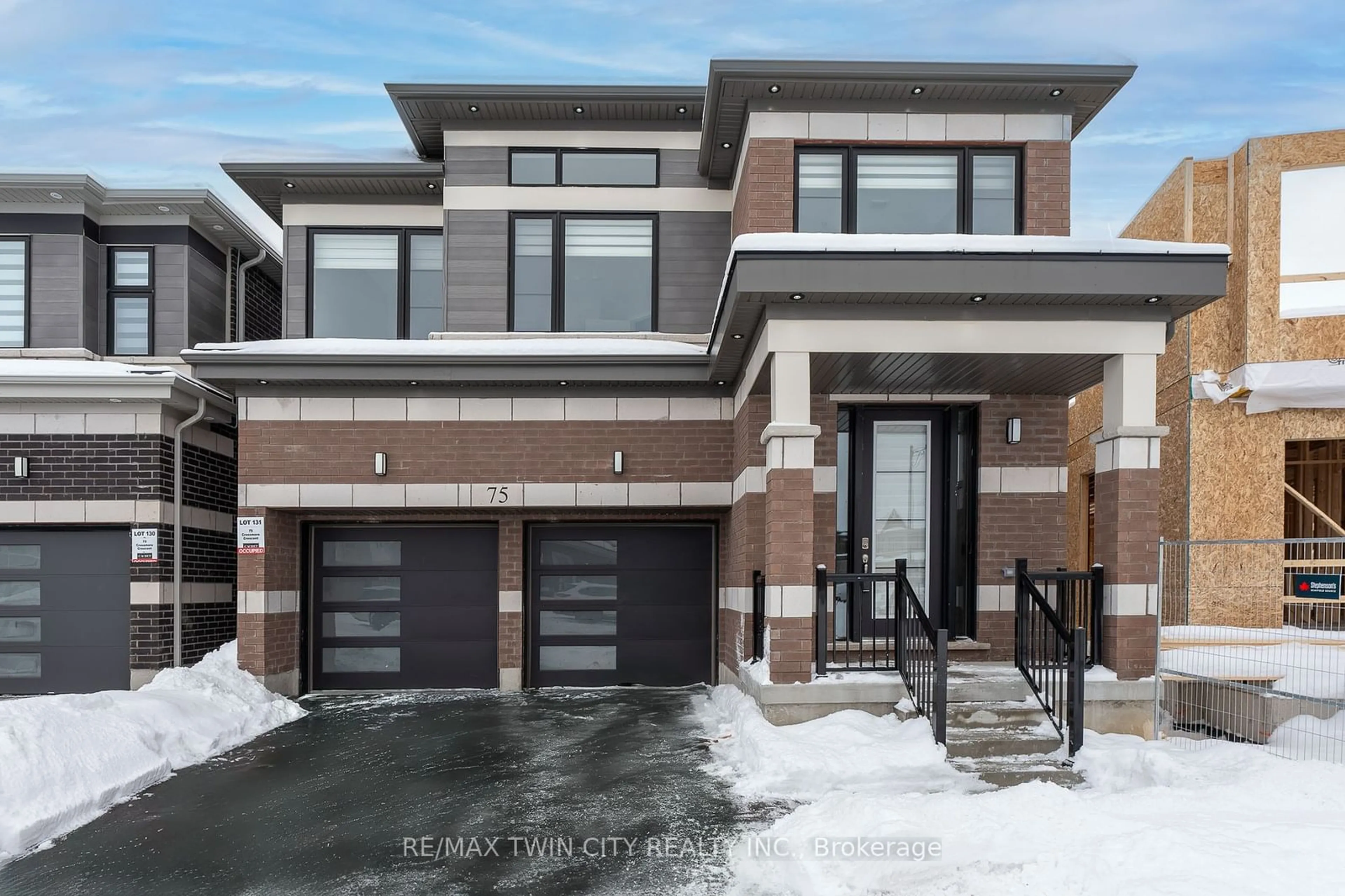 Home with brick exterior material, street for 75 CROSSMORE Cres, Cambridge Ontario N1S 0C7