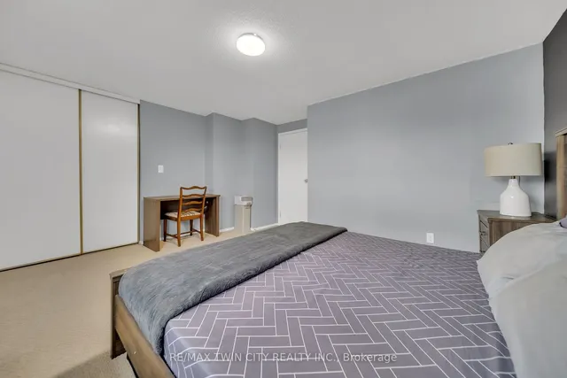 Additional property image - 648 Doon Village Rd Unit 10