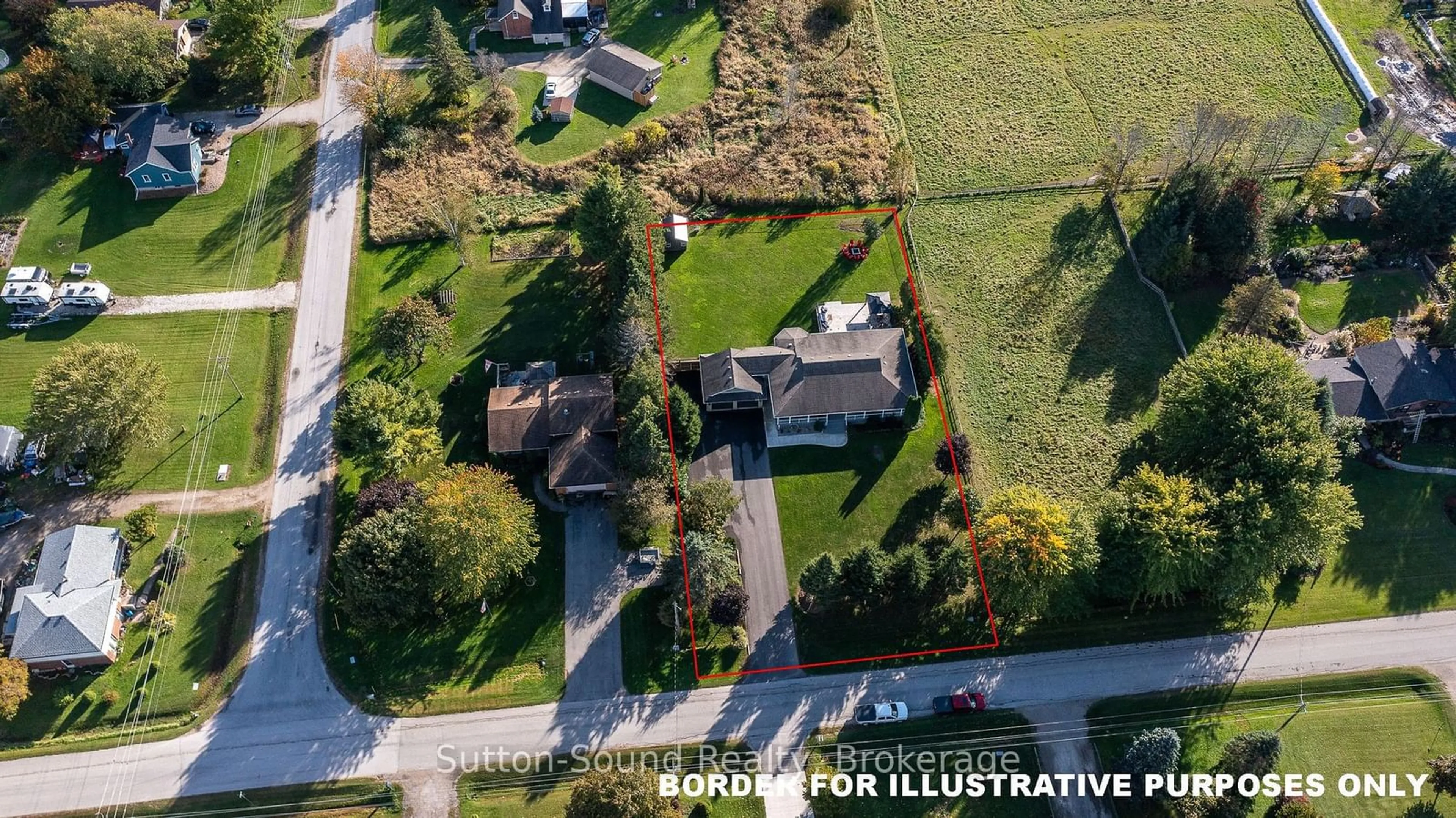 A pic from outside/outdoor area/front of a property/back of a property/a pic from drone, street for 838 30th St, Georgian Bluffs Ontario N4K 6V5