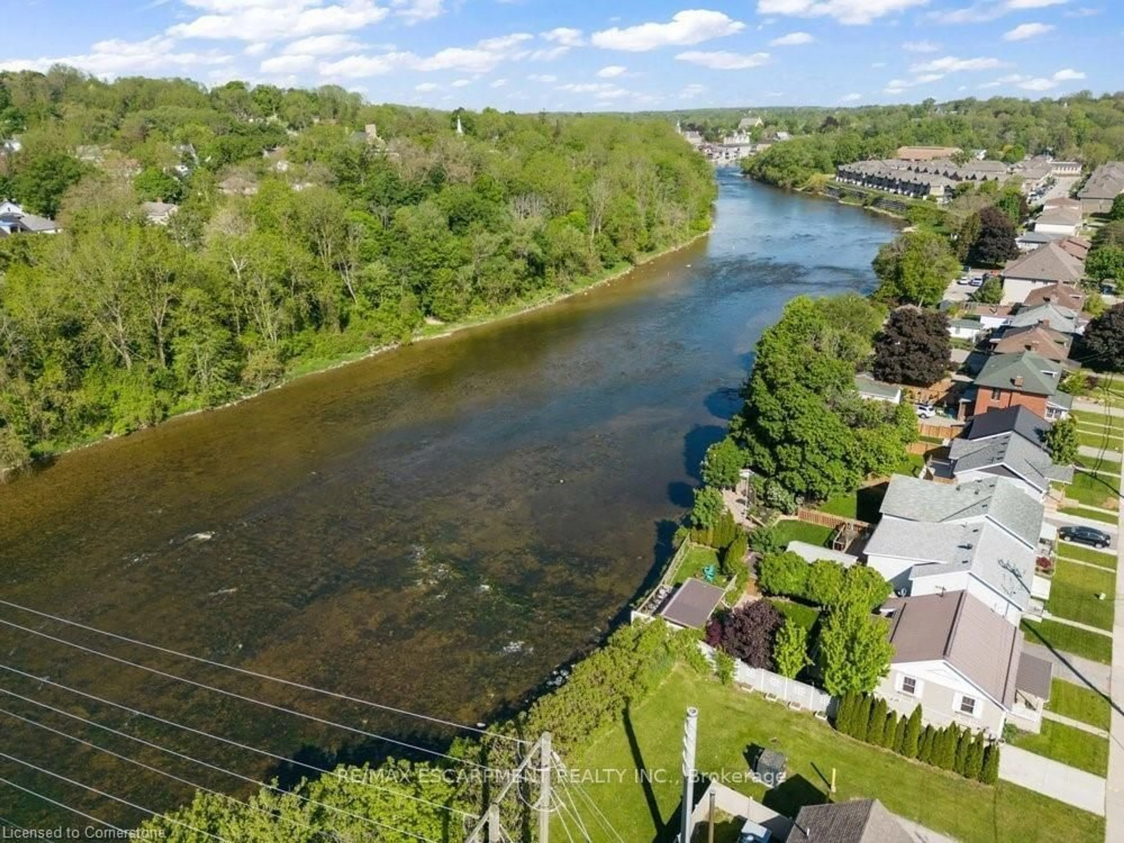 A pic from outside/outdoor area/front of a property/back of a property/a pic from drone, water/lake/river/ocean view for 2 Willow St #41, Brant Ontario N3L 0K7