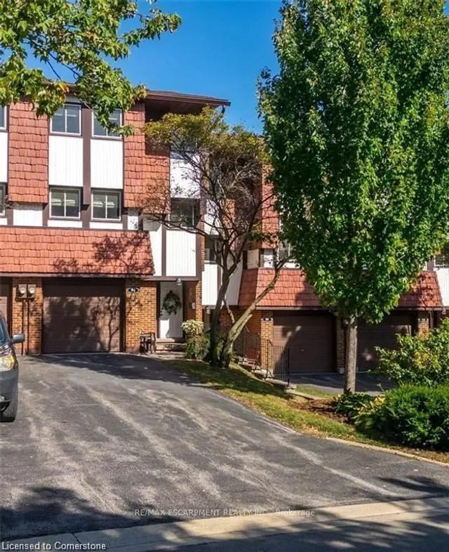 Additional property image - 89 Larraine Ave