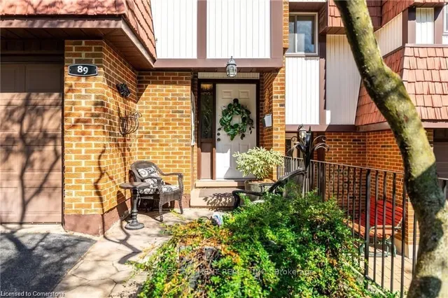 Additional property image - 89 Larraine Ave