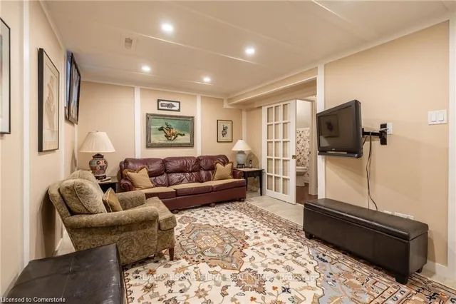 Additional property image - 89 Larraine Ave