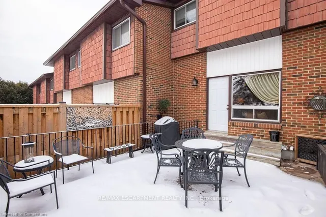 Additional property image - 89 Larraine Ave