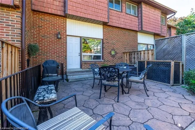 Additional property image - 89 Larraine Ave