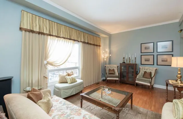 Additional property image - 89 Larraine Ave
