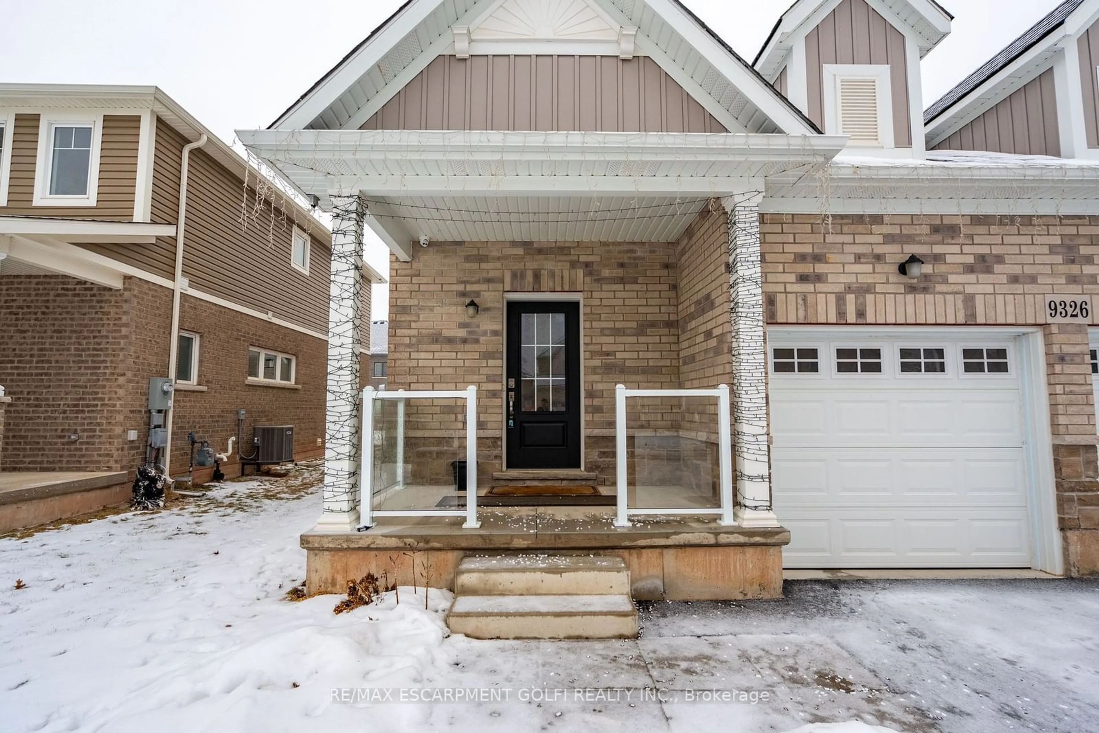 Unknown for 9326 White Oak Ave, Niagara Falls Ontario L2G 3P6