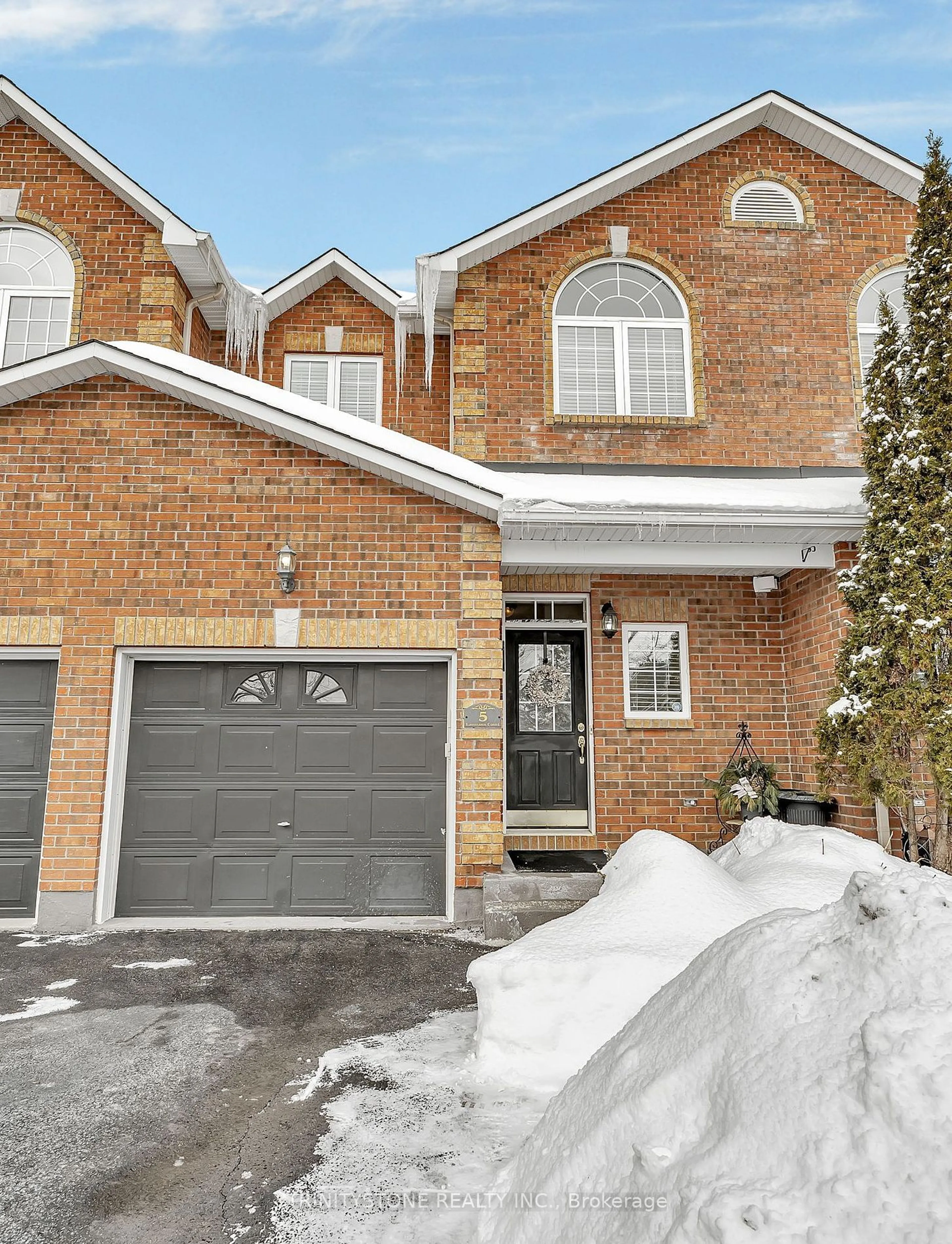 Home with brick exterior material, street for 5 Laumann Crt, Stittsville - Munster - Richmond Ontario K2S 1V9