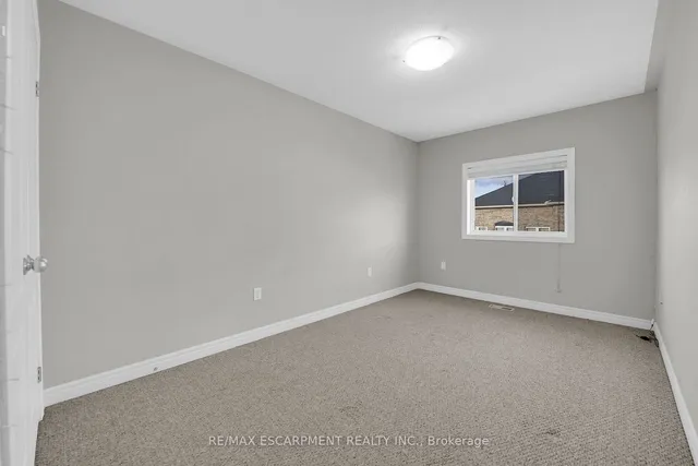 Additional property image - 12 Marina Point Cres