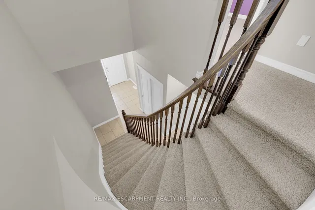 Additional property image - 12 Marina Point Cres