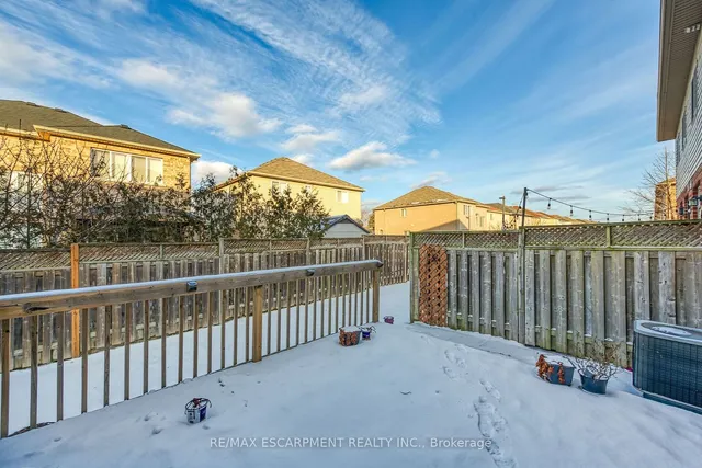 Additional property image - 12 Marina Point Cres