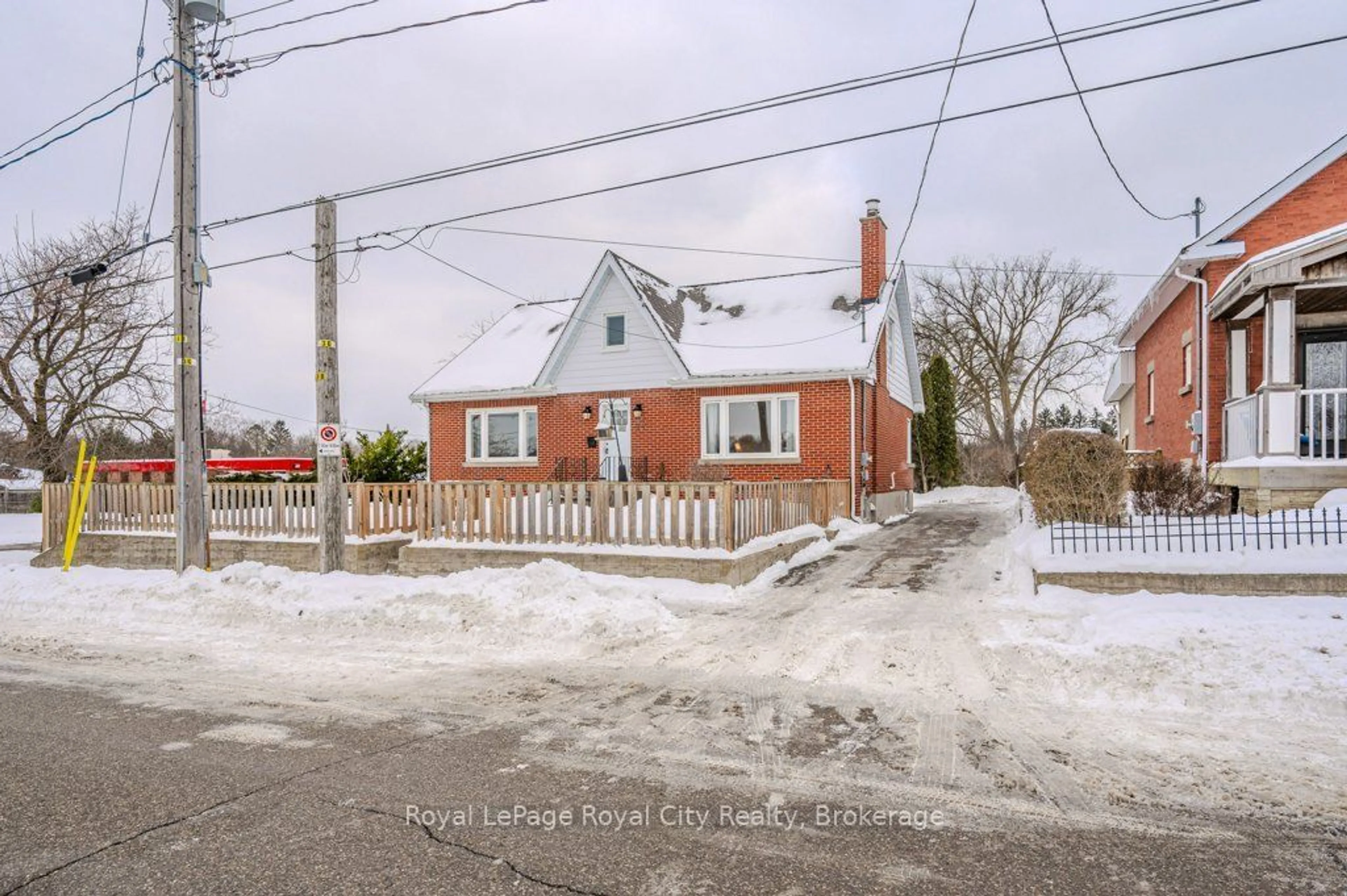 Home with brick exterior material, street for 112 Forest St, Guelph Ontario N1G 1H9