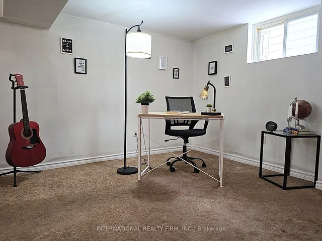 Additional property image - 122 East 45th St