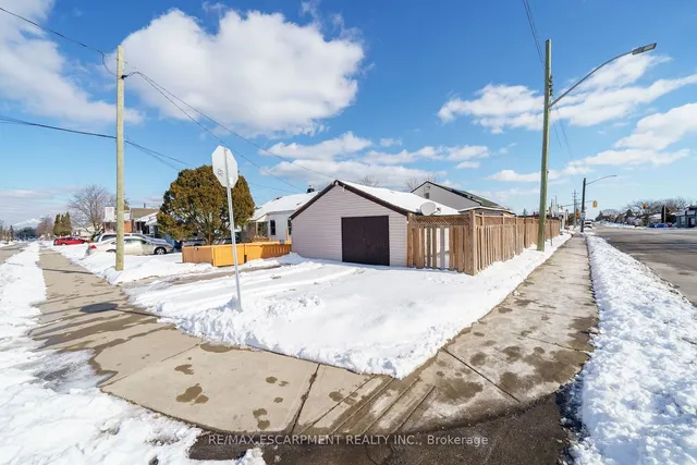 Additional property image - 1793 Main St
