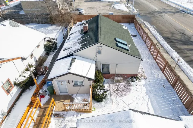 Additional property image - 1793 Main St