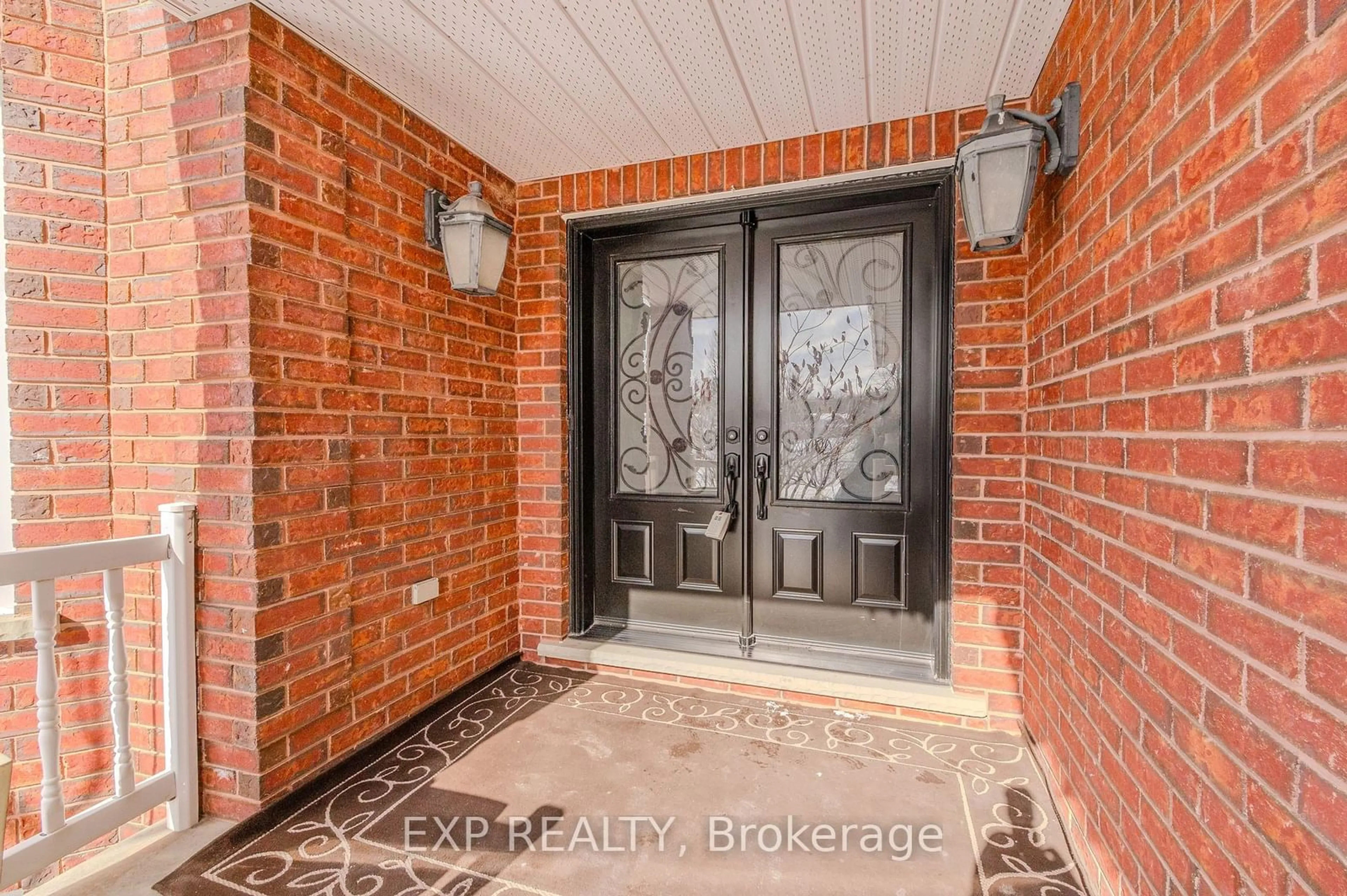 Indoor entryway for 99 Attwood Dr, Cambridge Ontario N1T 1P6