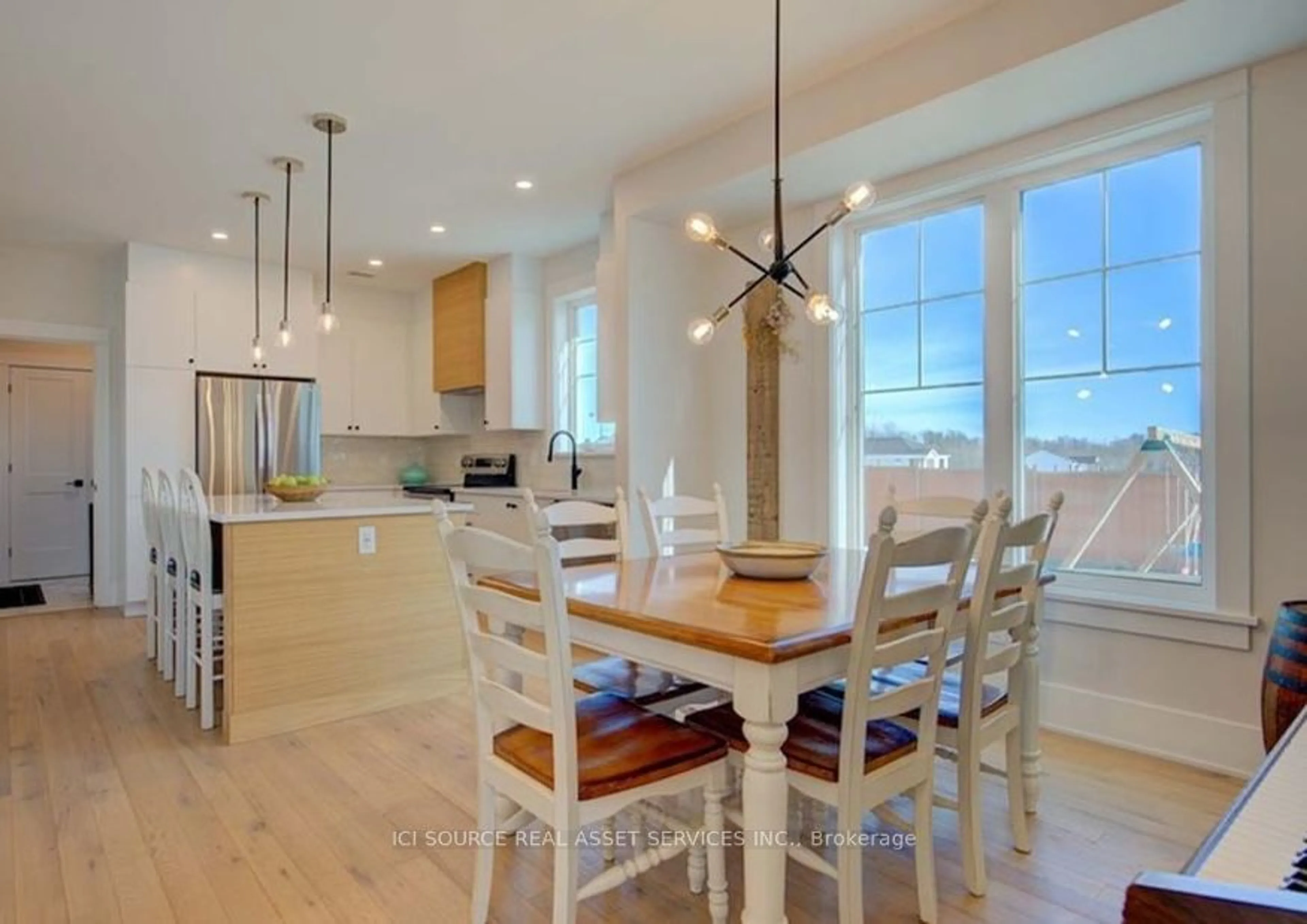 Open concept kitchen, wood/laminate floor for 27 Shelter Cove Dr, Westport Ontario K0G 1X0