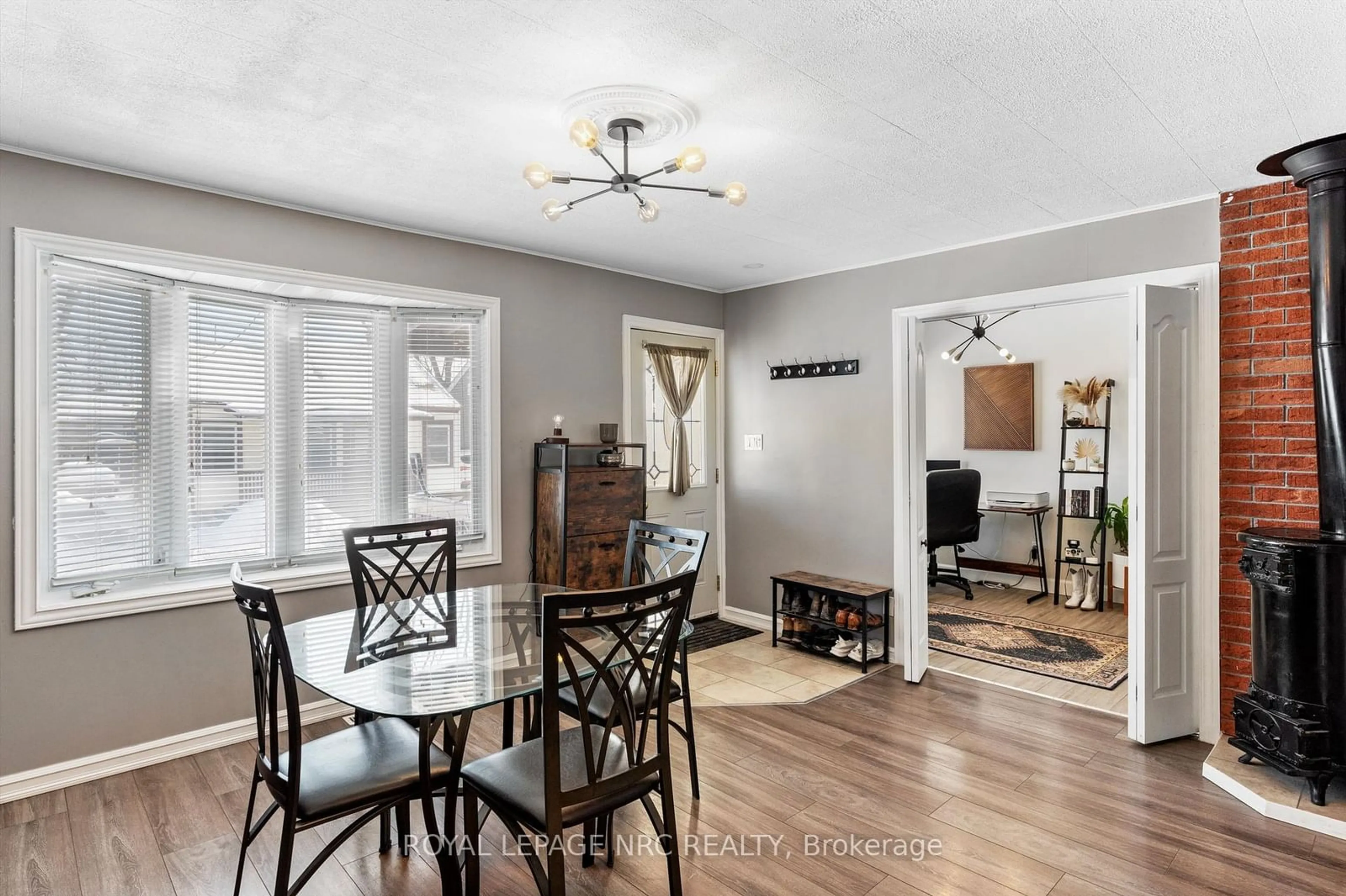 Dining room, unknown for 31 Sherbourne St, St. Catharines Ontario L2M 5P8