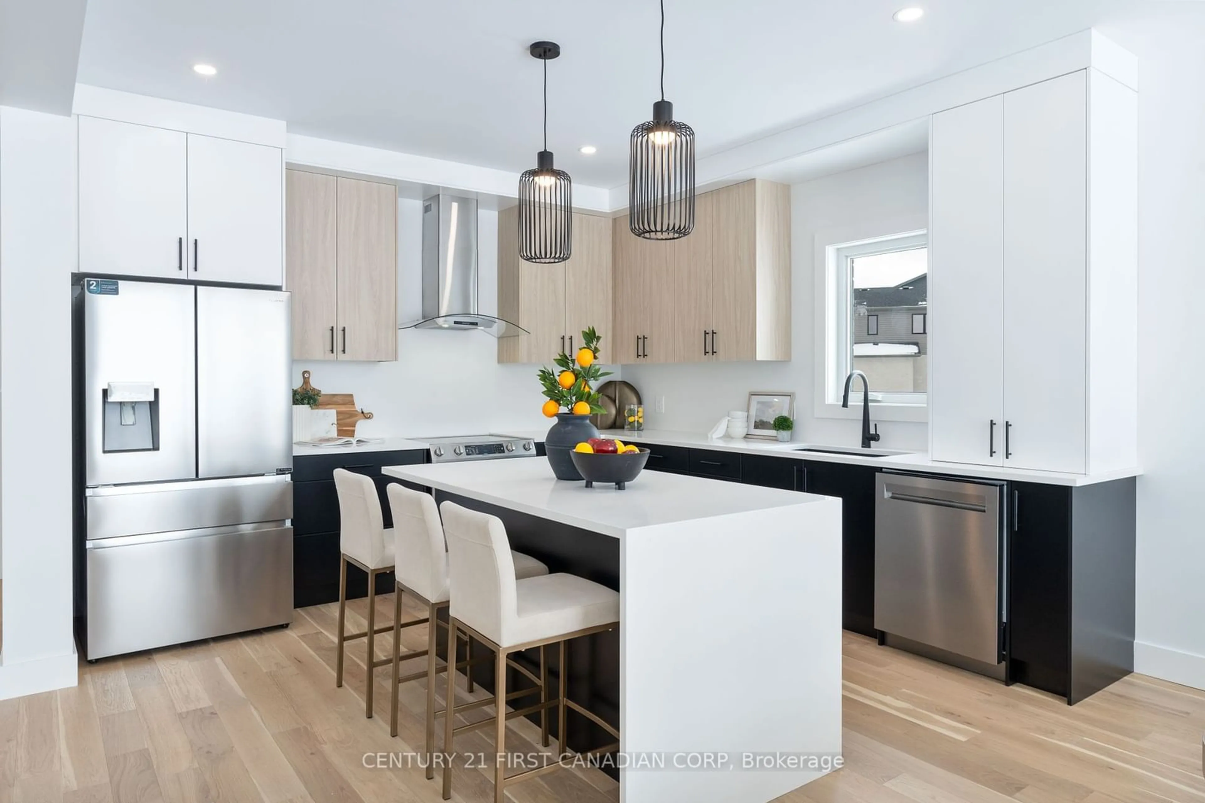 Contemporary kitchen, unknown for 2234 SOUTHPORT Cres, London Ontario N6M 0H9